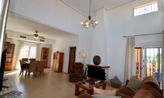 Herverkoop - Country Property -
Catral