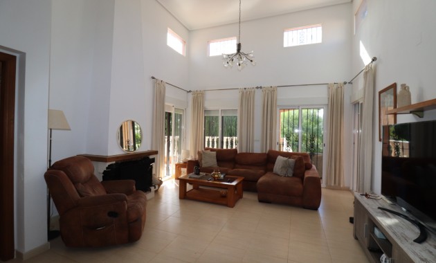 Herverkoop - Country Property -
Catral