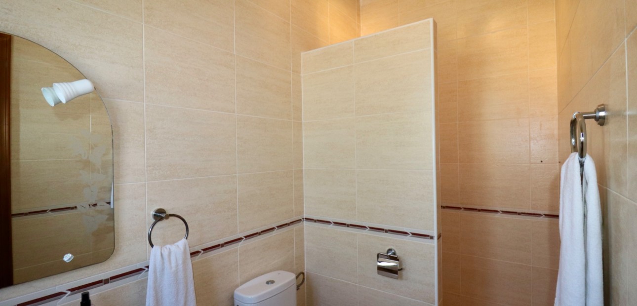 Herverkoop - Country Property -
Catral