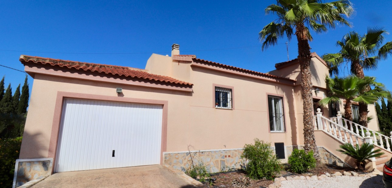 Herverkoop - Country Property -
Catral