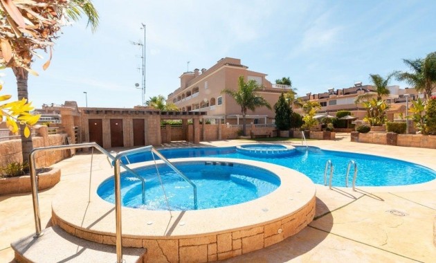 Sale - Apartment / flat -
Orihuela Costa - Los Dolses