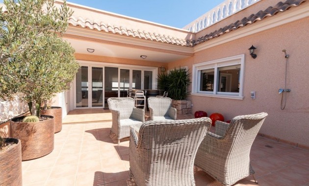 Sale - Apartment / flat -
Orihuela Costa - Los Dolses