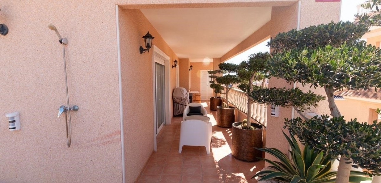Sale - Apartment / flat -
Orihuela Costa - Los Dolses
