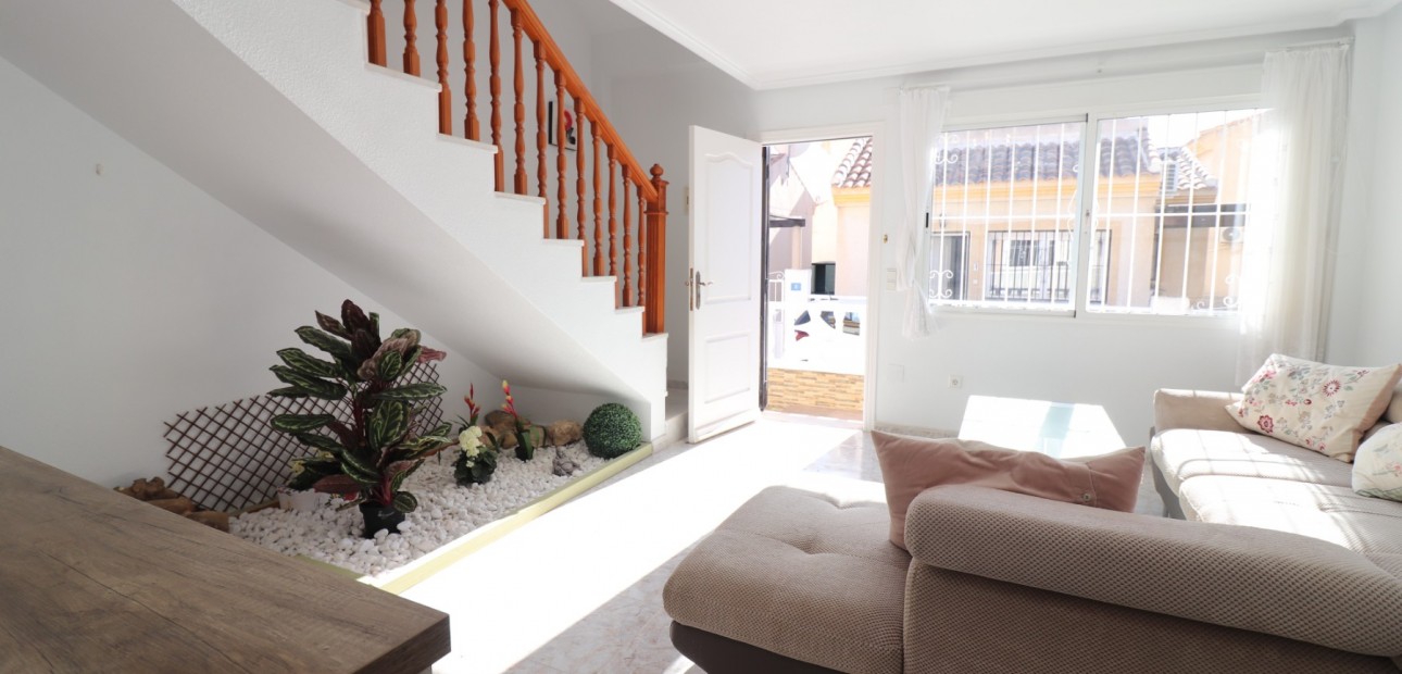 Sale - Detached Villa -
Ciudad Quesada - Ciudad Quesada - Town