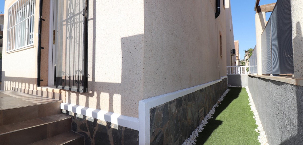 Sale - Detached Villa -
Ciudad Quesada - Ciudad Quesada - Town