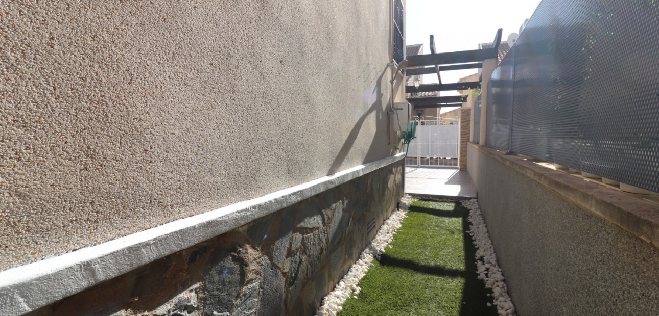 Sale - Detached Villa -
Ciudad Quesada - Ciudad Quesada - Town