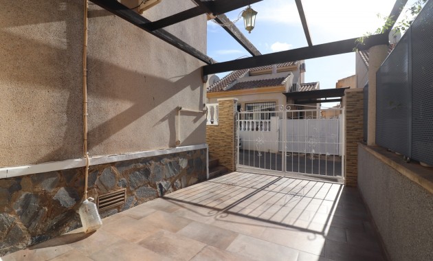 Sale - Detached Villa -
Ciudad Quesada - Ciudad Quesada - Town