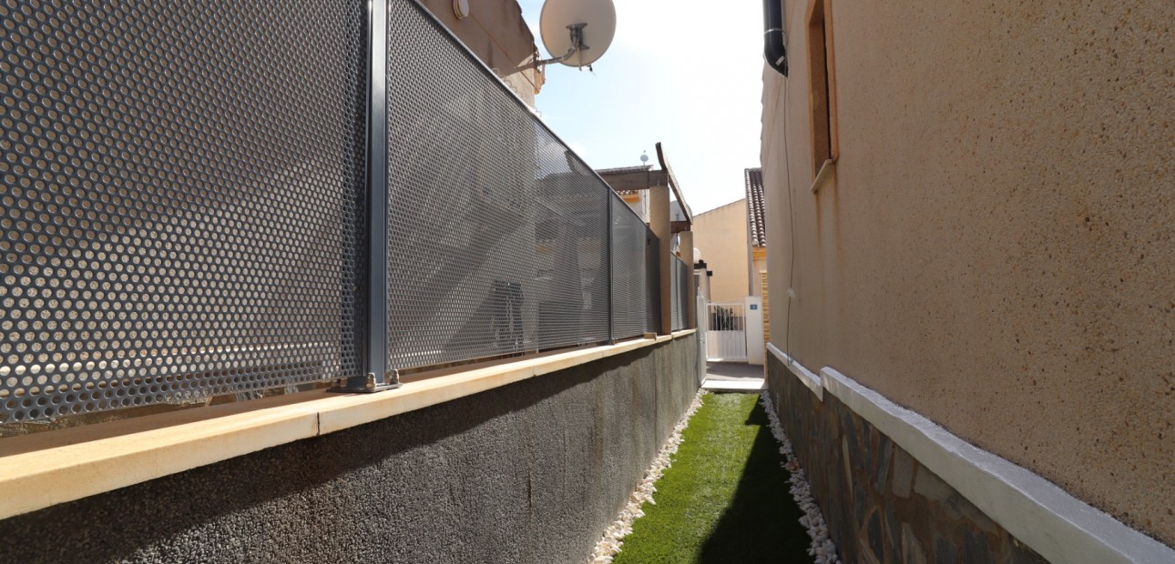 Sale - Detached Villa -
Ciudad Quesada - Ciudad Quesada - Town