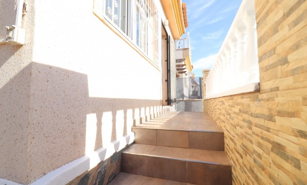 Sale - Detached Villa -
Ciudad Quesada - Ciudad Quesada - Town