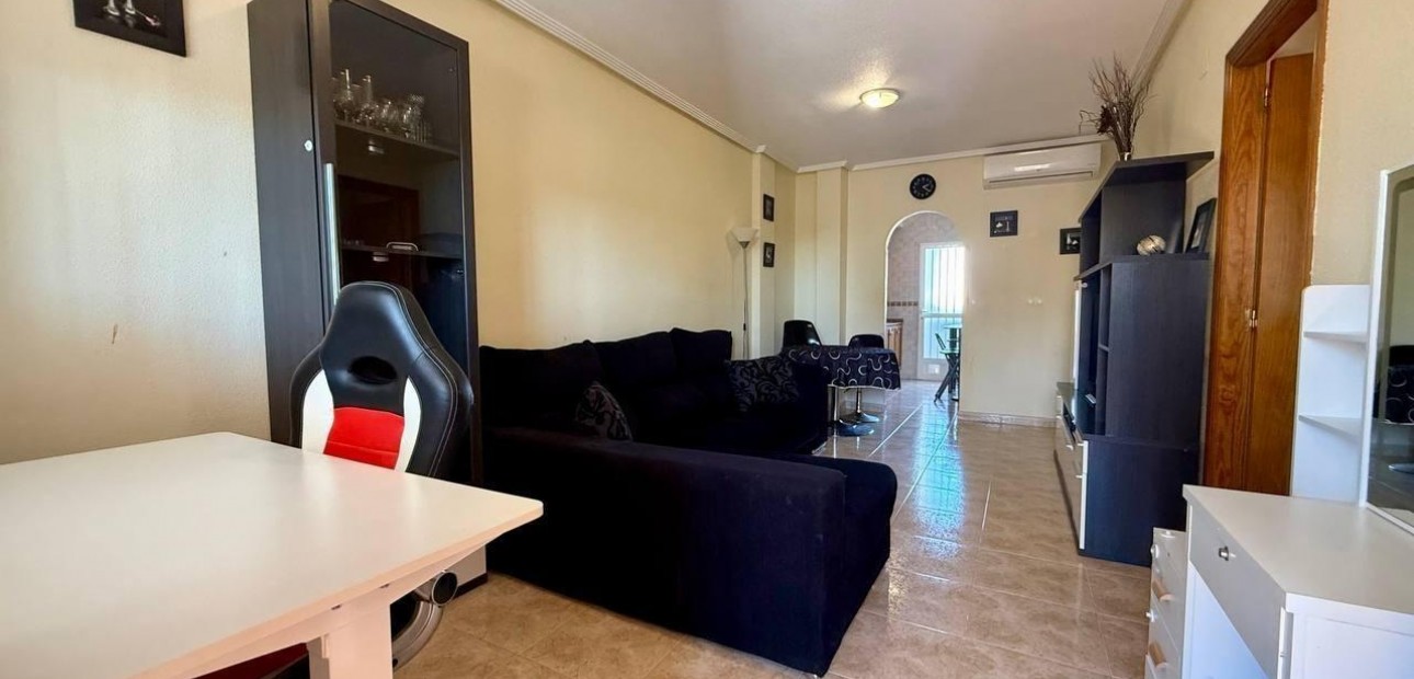 Sale - Apartment / flat -
Orihuela - Los Balcones Y los Altos