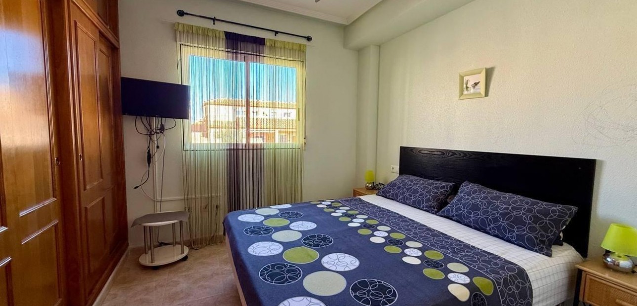 Sale - Apartment / flat -
Orihuela - Los Balcones Y los Altos