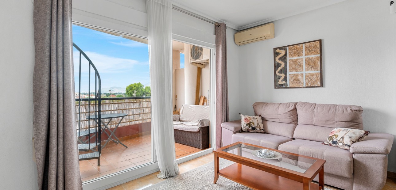 Sale - Apartment / flat -
Almoradi - Almoradi - Town