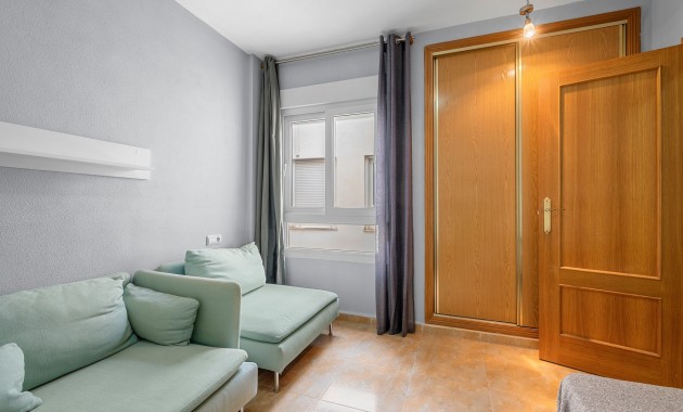 Sale - Apartment / flat -
Almoradi - Almoradi - Town