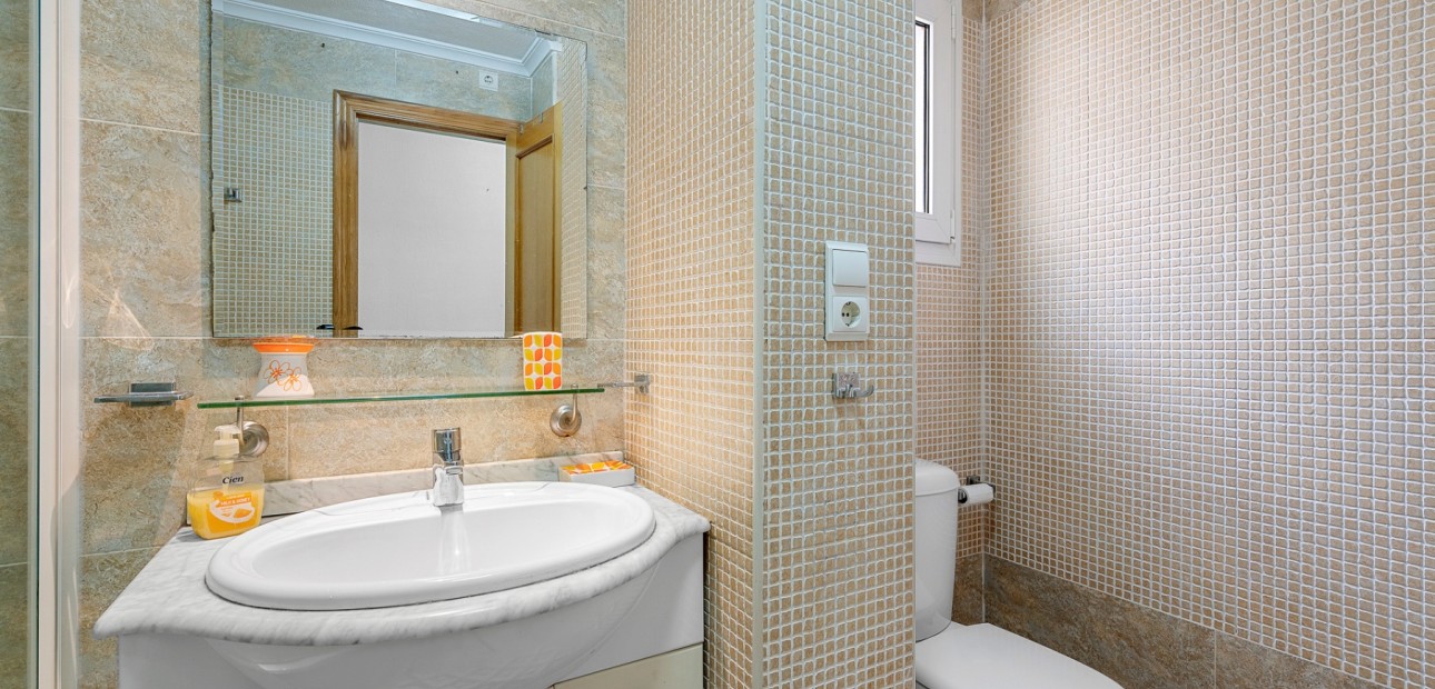 Sale - Apartment / flat -
Almoradi - Almoradi - Town