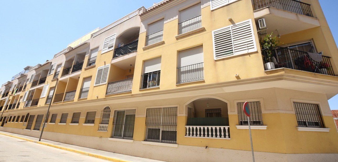 Sale - Apartment / flat -
Formentera del Segura - Formentera - Village