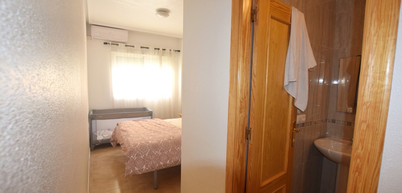 Sale - Apartment / flat -
Formentera del Segura - Formentera - Village