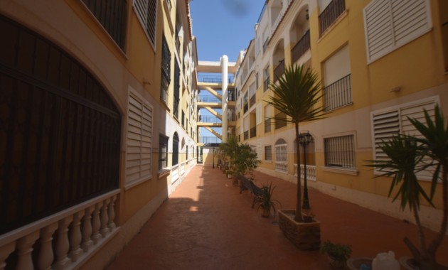 Sale - Apartment / flat -
Formentera del Segura - Formentera - Village
