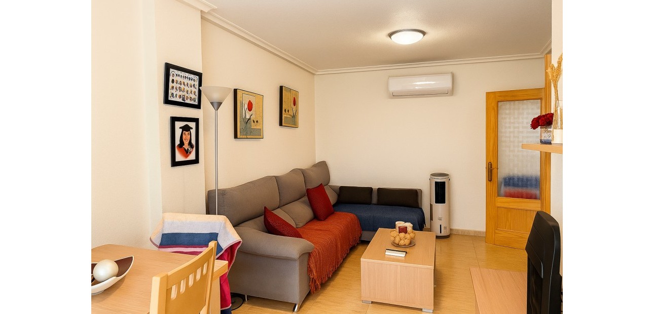 Sale - Apartment / flat -
Formentera del Segura - Formentera - Village