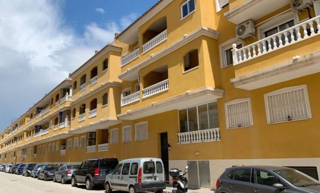 Sale - Apartment / flat -
Formentera del Segura - Formentera - Village