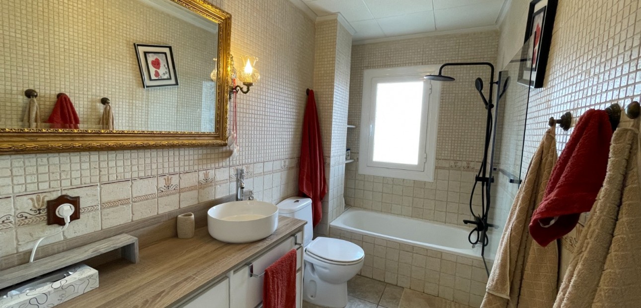 Sale - Apartment / flat -
Almoradi - Almoradi - Town