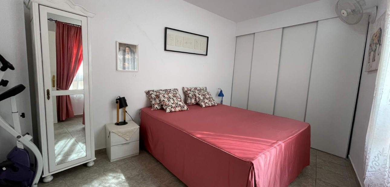 Sale - Apartment / flat -
Almoradi - Almoradi - Town