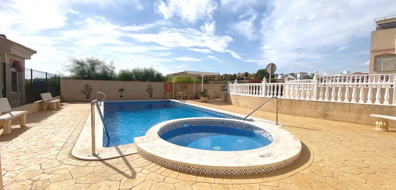 Sale - Apartment / flat -
Algorfa - Montemar