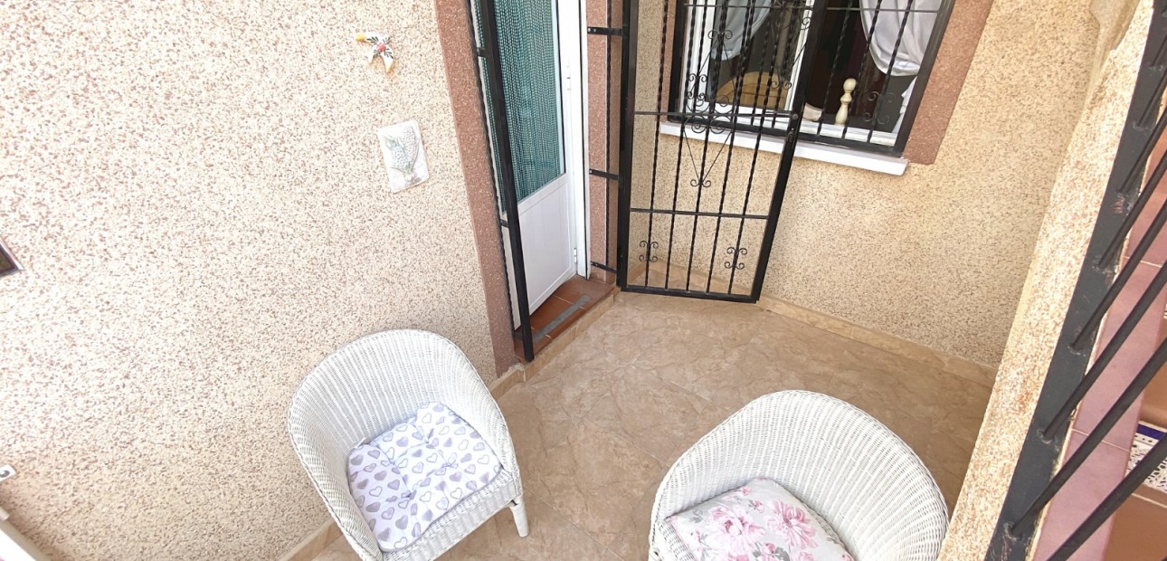 Sale - Apartment / flat -
Algorfa - Montemar
