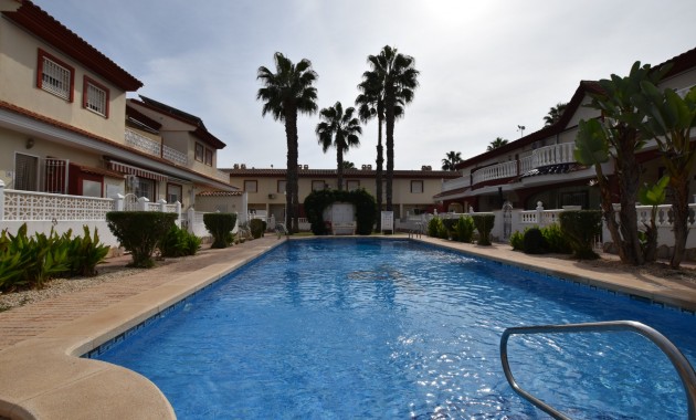 Sale - Townhouse -
Ciudad Quesada - Doña Pepa