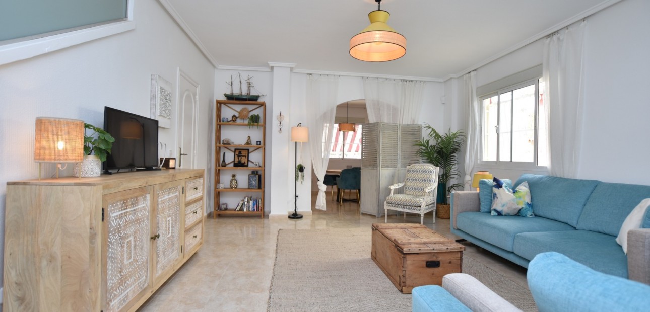 Sale - Townhouse -
Ciudad Quesada - Doña Pepa