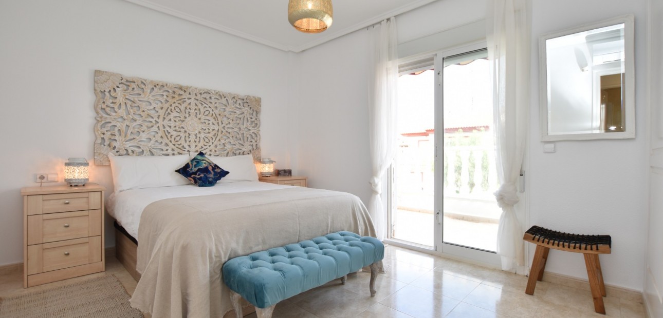 Sale - Townhouse -
Ciudad Quesada - Doña Pepa