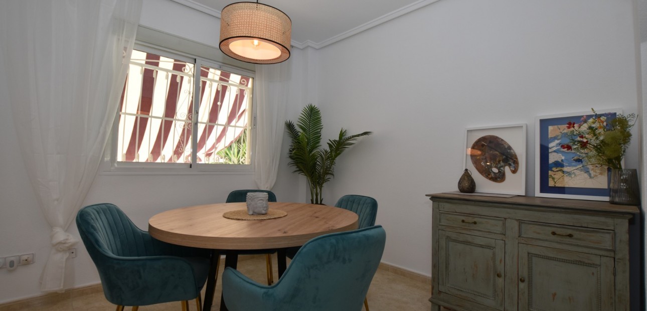 Sale - Townhouse -
Ciudad Quesada - Doña Pepa