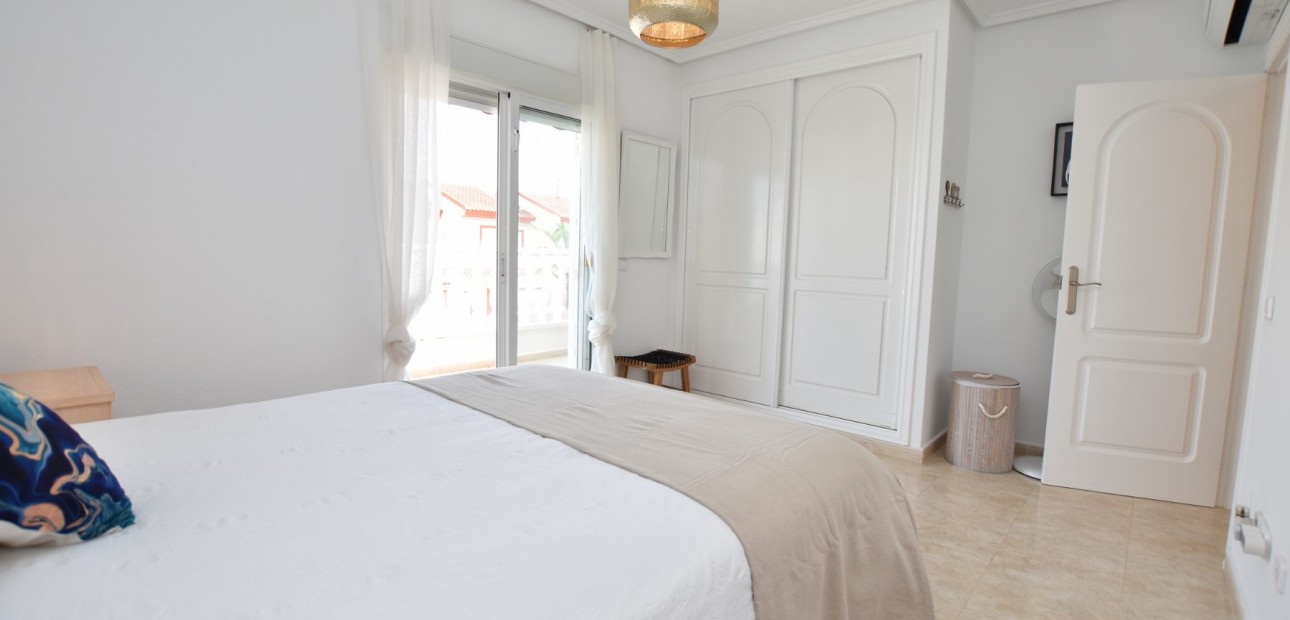 Sale - Townhouse -
Ciudad Quesada - Doña Pepa