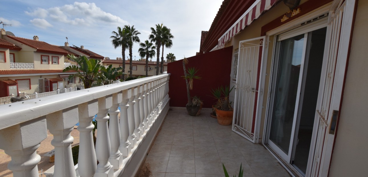 Sale - Townhouse -
Ciudad Quesada - Doña Pepa