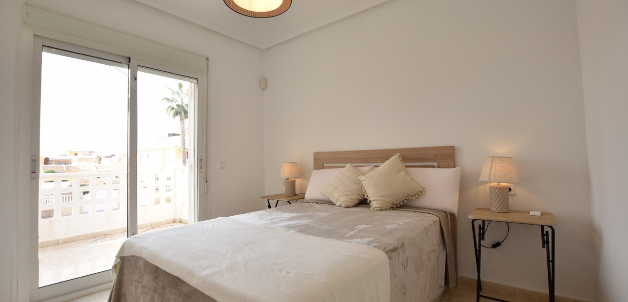 Sale - Townhouse -
Ciudad Quesada - Doña Pepa