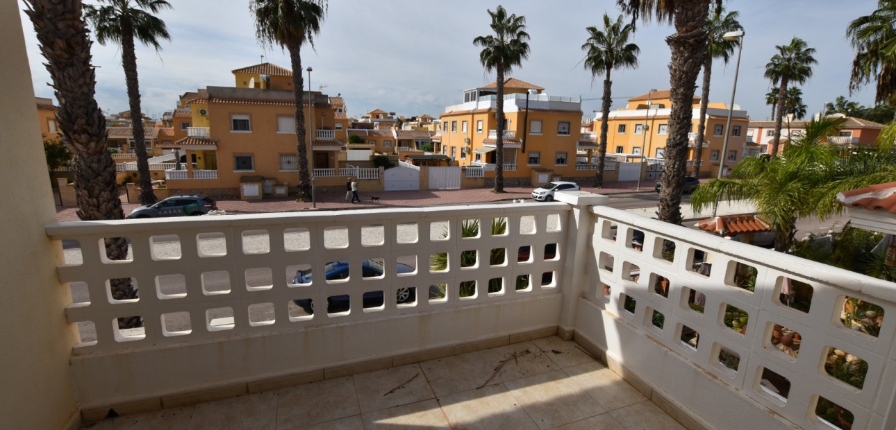 Sale - Townhouse -
Ciudad Quesada - Doña Pepa