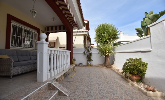 Sale - Townhouse -
Ciudad Quesada - Doña Pepa