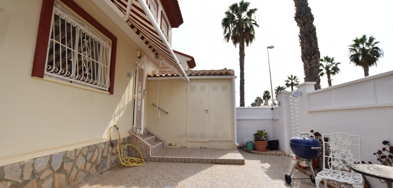 Sale - Townhouse -
Ciudad Quesada - Doña Pepa