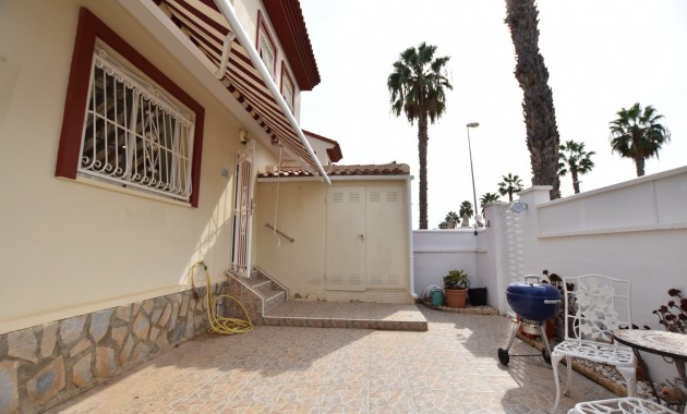 Sale - Townhouse -
Ciudad Quesada - Doña Pepa