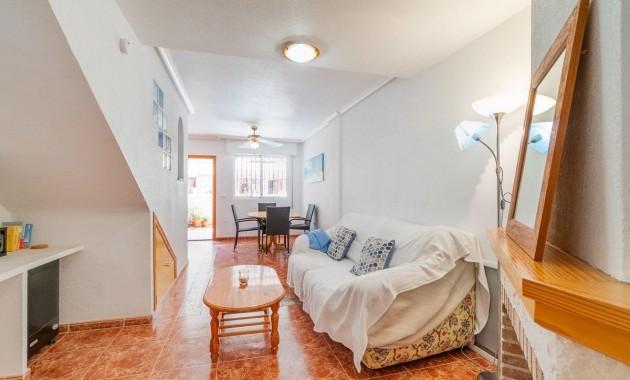 Sale - Terraced house -
Orihuela Costa - Playa Flamenca