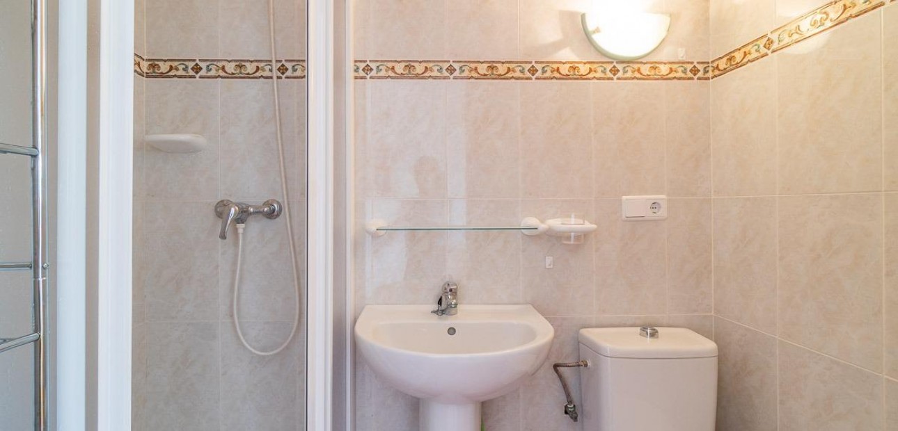 Sale - Terraced house -
Orihuela Costa - Playa Flamenca