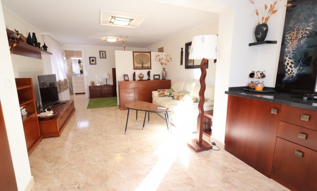 Sale - Villa -
Torrevieja - Los Balcones - Los Altos del Edén