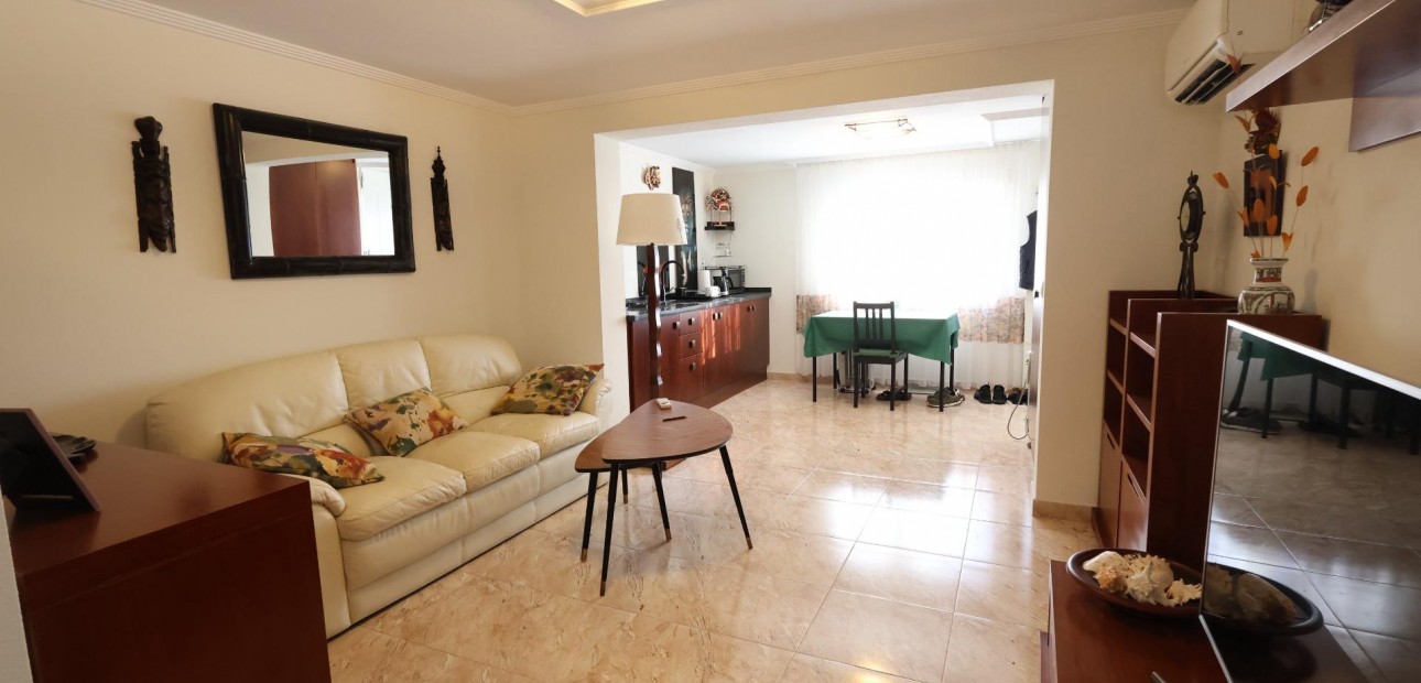 Sale - Villa -
Torrevieja - Los Balcones - Los Altos del Edén