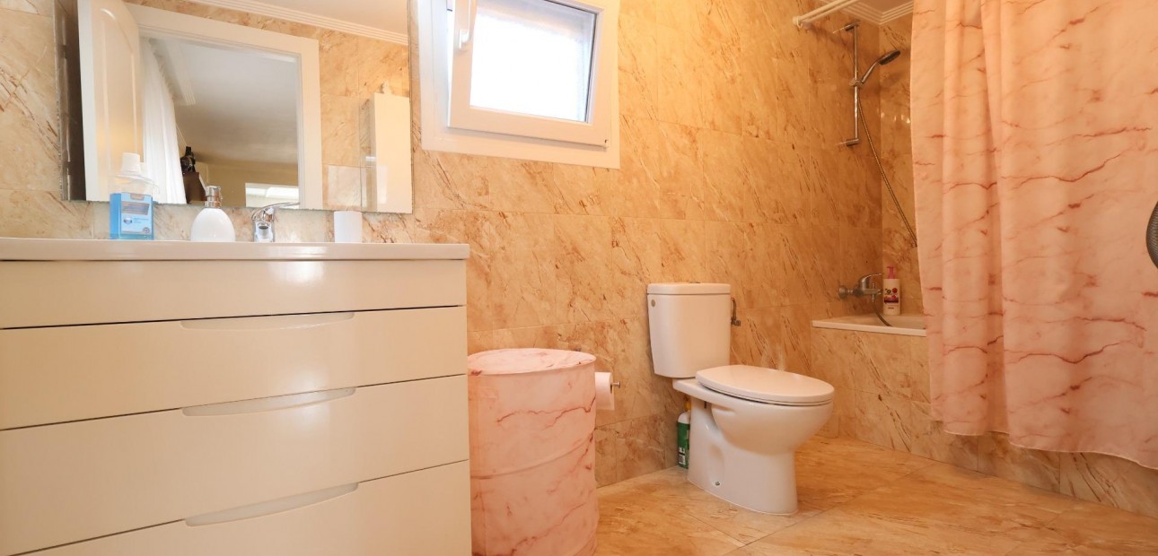 Sale - Villa -
Torrevieja - Los Balcones - Los Altos del Edén