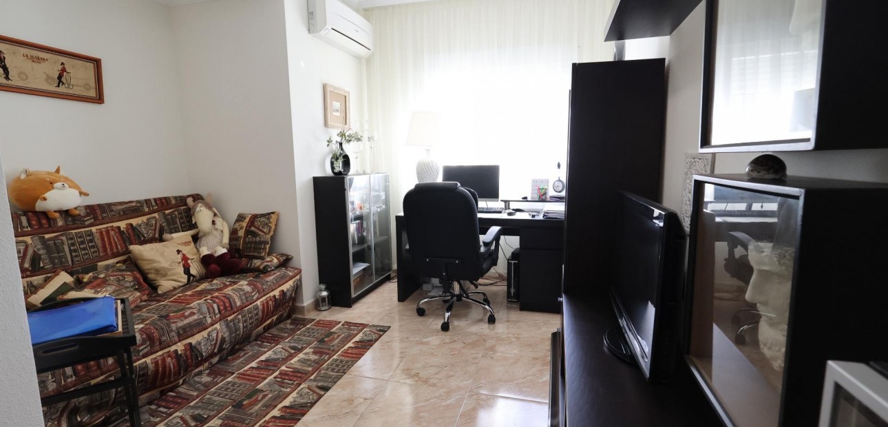 Sale - Villa -
Torrevieja - Los Balcones - Los Altos del Edén