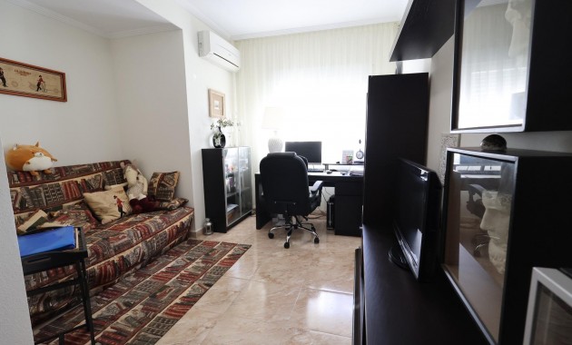 Sale - Villa -
Torrevieja - Los Balcones - Los Altos del Edén