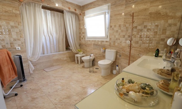 Sale - Villa -
Torrevieja - Los Balcones - Los Altos del Edén