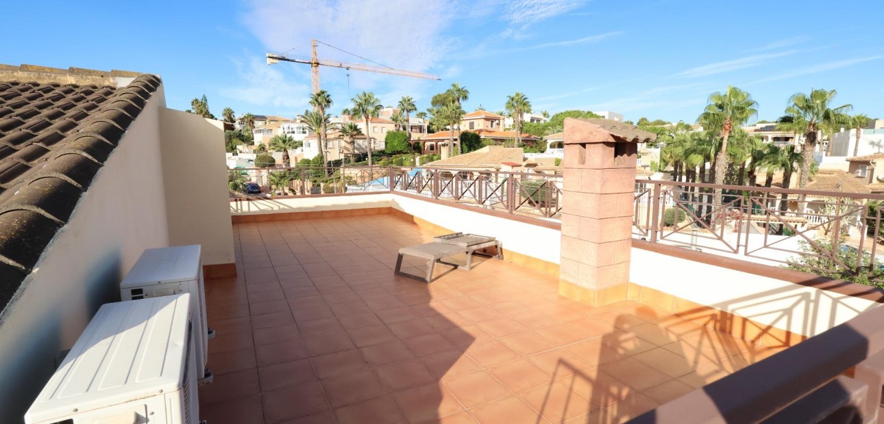 Sale - Villa -
Torrevieja - Los Balcones - Los Altos del Edén