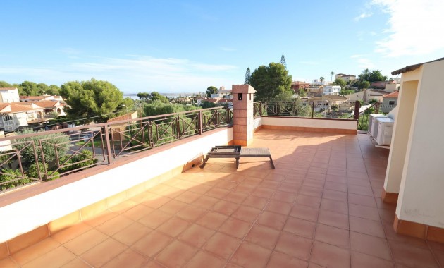 Sale - Villa -
Torrevieja - Los Balcones - Los Altos del Edén