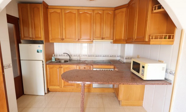 Sale - Apartment / flat -
Torrevieja - Punta prima