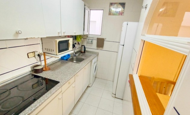 Sale - Apartment / flat -
Torrevieja - Acequion
